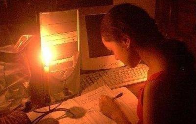 Varios sectores de la ciudad de C�rdoba siguen sin luz