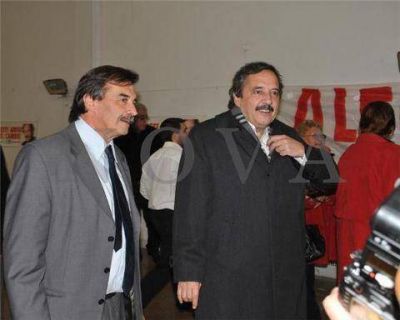 Para la UCR es muy bueno que Scioli "haya abandonado la actitud pasiva que mantuvo estos a�os"