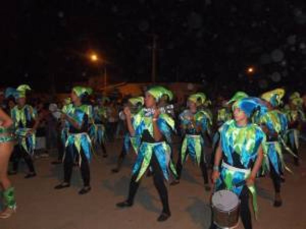 El brillo del carnaval pasar� este fin de semana por Quines