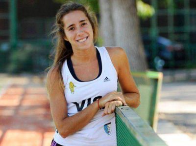 Sof�a Villarroya: "El camino de la selecci�n de hockey es duro"