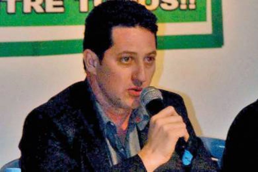 Dar�o Gim�nez �La actitud del Vice Gobernador es lamentable�