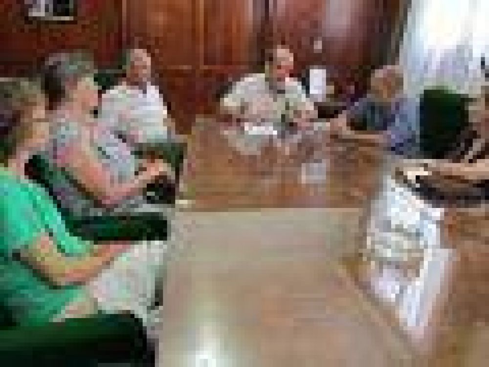 La municipalidad se har� cargo de la recuperaci�n del Teatro Espa�ol