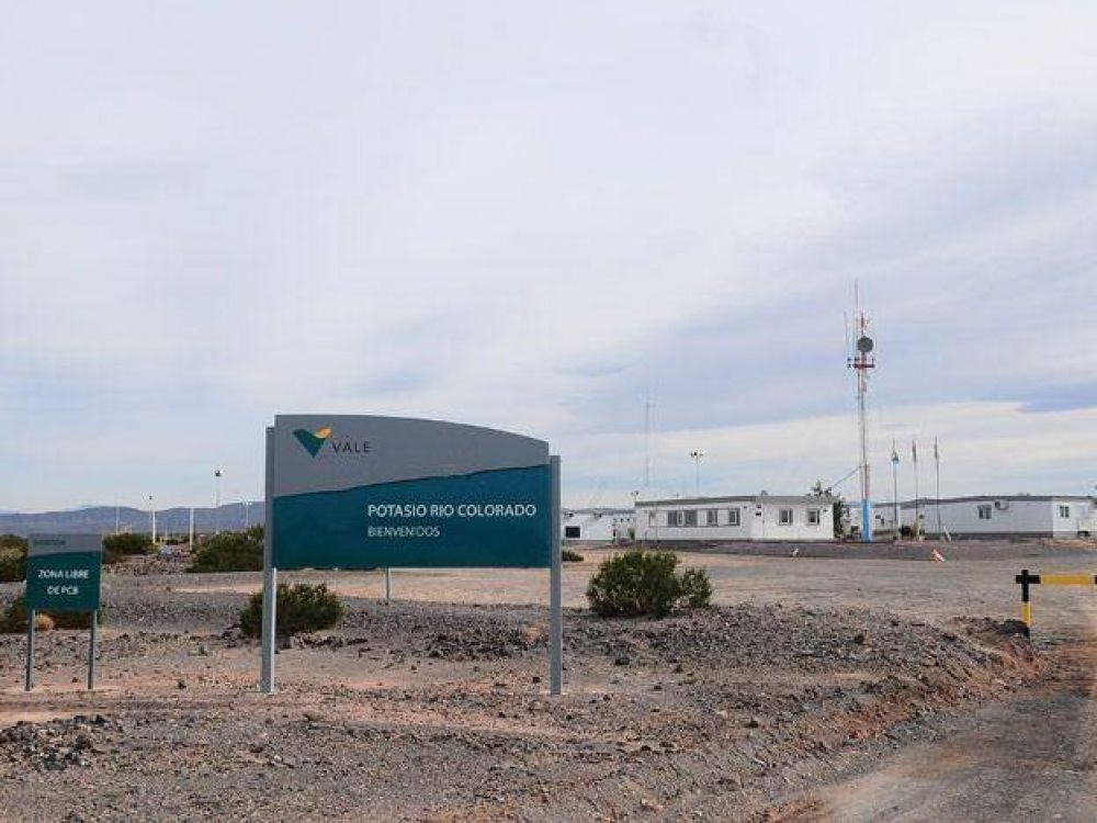 Advirtieron que la paralizaci�n de las obras en Vale generar� un "crack" financiero y unos 4 mil despidos