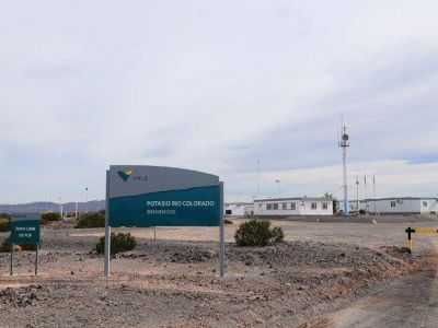Advirtieron que la paralizaci�n de las obras en Vale generar� un "crack" financiero y unos 4 mil despidos