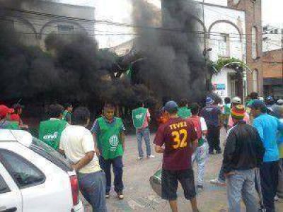 Tercera semana de conflicto en Libertador General San Martin