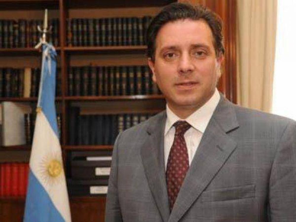 De Fazio, el as twittero de la "copa"