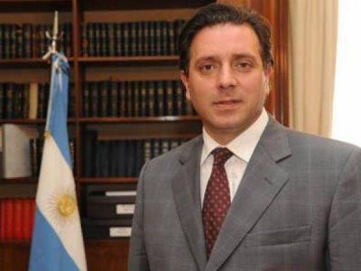 De Fazio, el as twittero de la "copa"