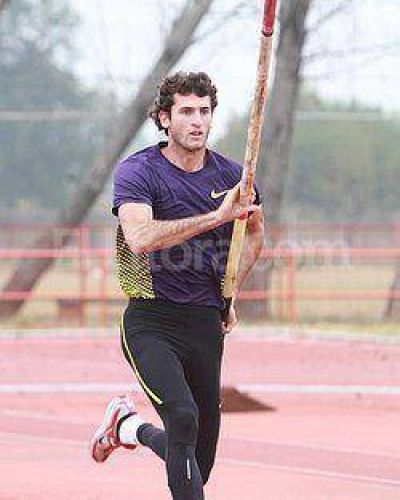 Germ�n Chiaraviglio realiza su primera presentaci�n de la temporada
