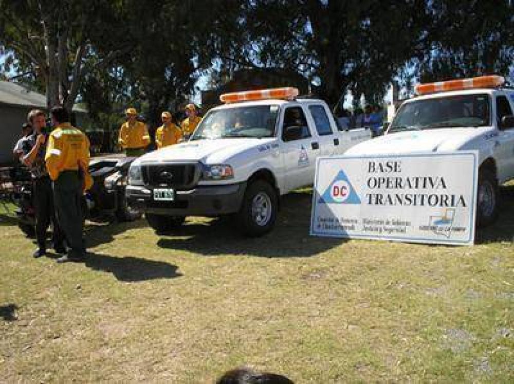 Defensa Civil: Incendio rural controlado en cercan�as a La Pastoria