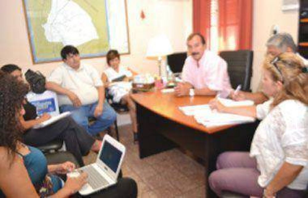 El Gobierno y AMP retomaron la negociaci�n por el blanqueo salarial