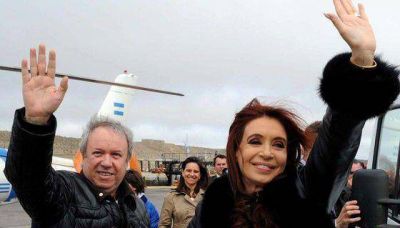 La C�mpora analiza pedir juicio pol�tico a Peralta