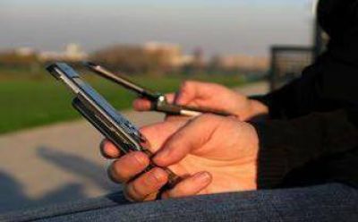 Frenan el aumento de la tarifa de los celulares