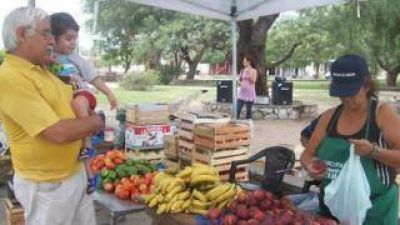 Inicia �Feria Municipal 2013� en la Plaza de Choya
