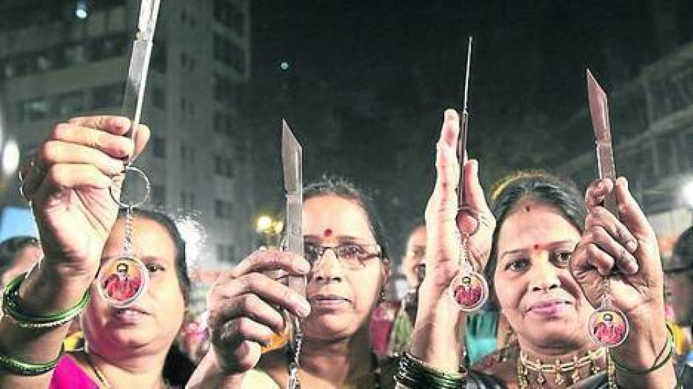 Cuchillos para que las mujeres se defiendan de los violadores