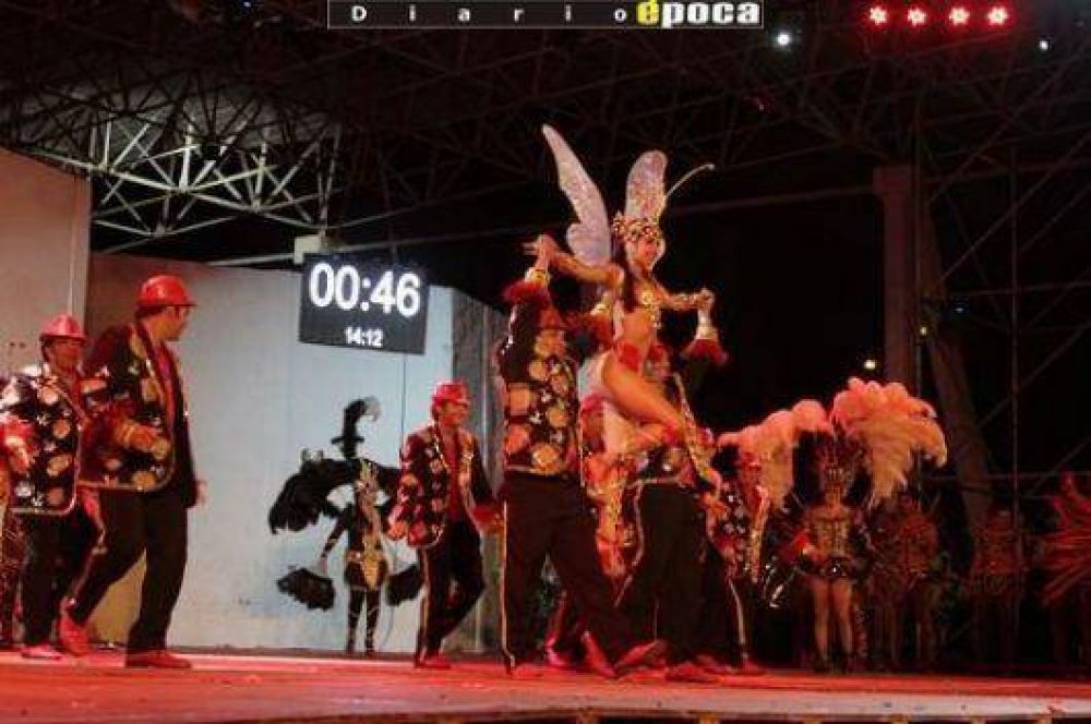Las comparsas dejaron sabor a poco en el show inaugural