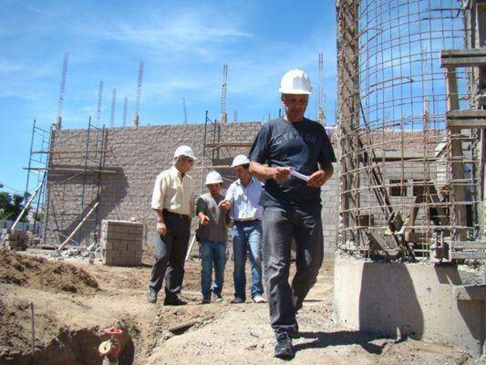 Ministro advierte que podr�an caerse inversiones por la nueva Ley de Hidrocarburos