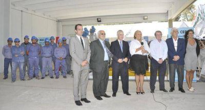 La Presidente y la Intendente Municipal inauguraron la nueva planta de tratamiento de efluentes cloacales