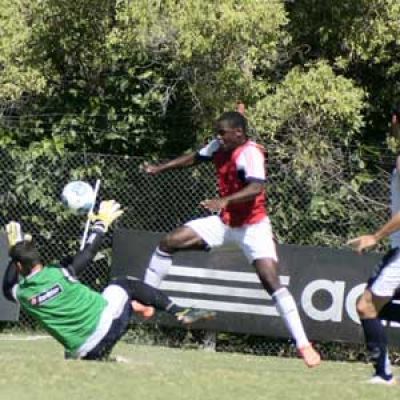 Estudiantes venci� a Quilmes en el country