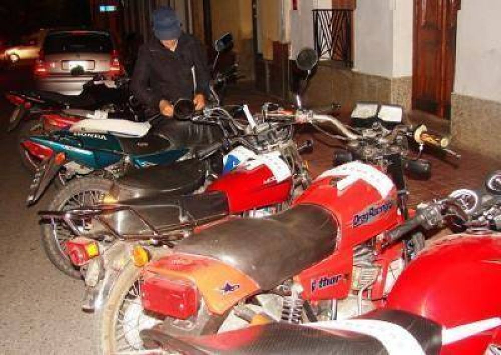 Operativos de Control Vehicular en distintos puntos de la Capital
