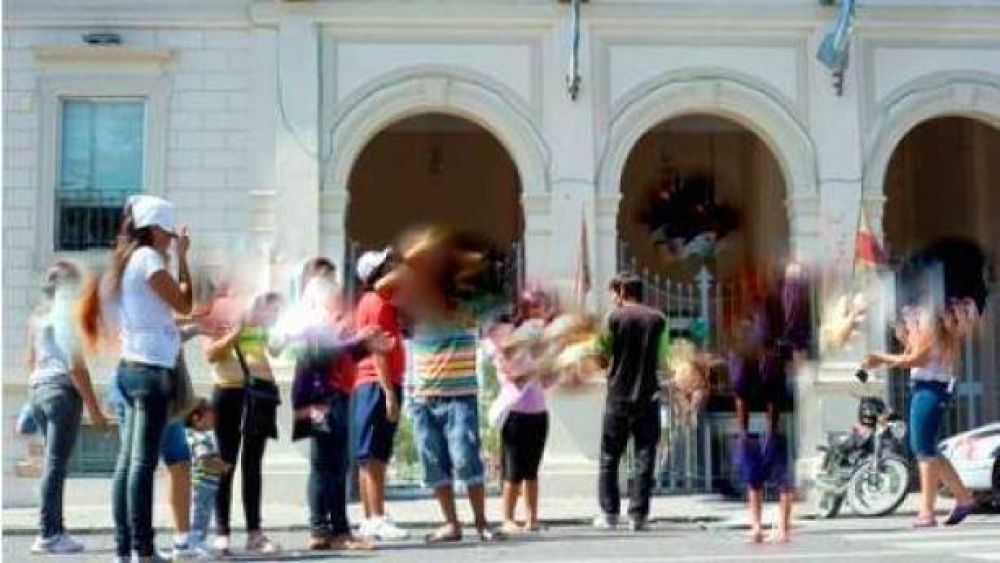 Denuncian �apriete� a Jalil e incentivo a �piqueteros�