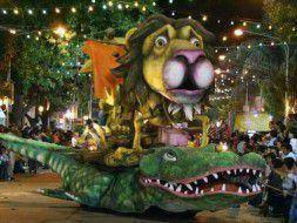 Contin�a el carnaval de Lincoln con la presentaci�n de Rosana