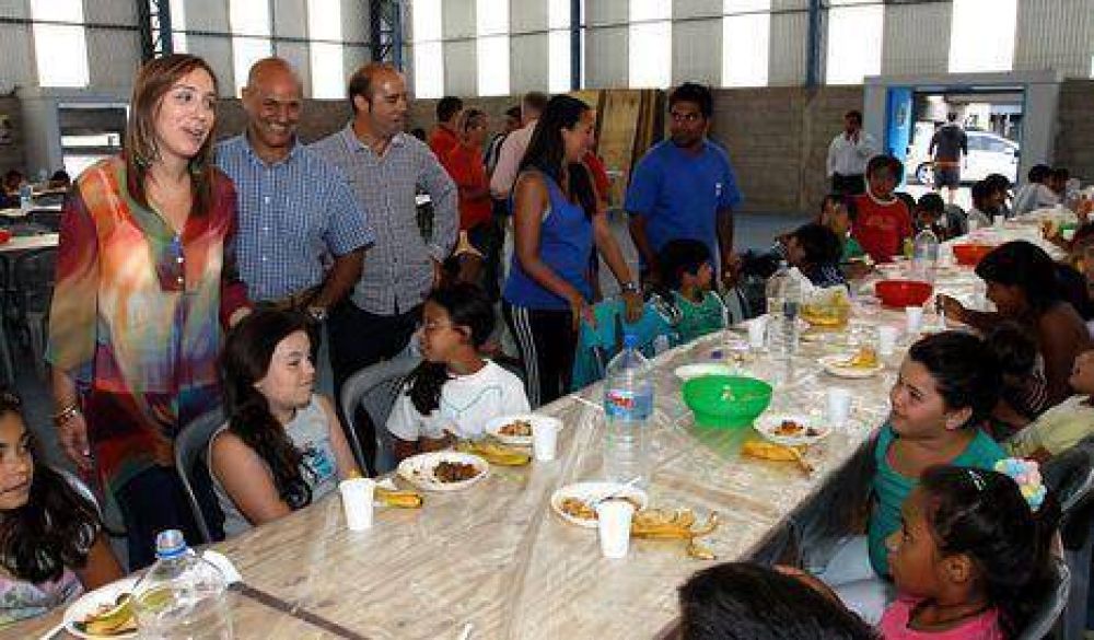M�s de 20 mil chicos en las colonias de verano