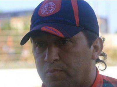  Por la falta de un m�dico, fue suspendido el partido entre Palermo y Atl�tico Tala