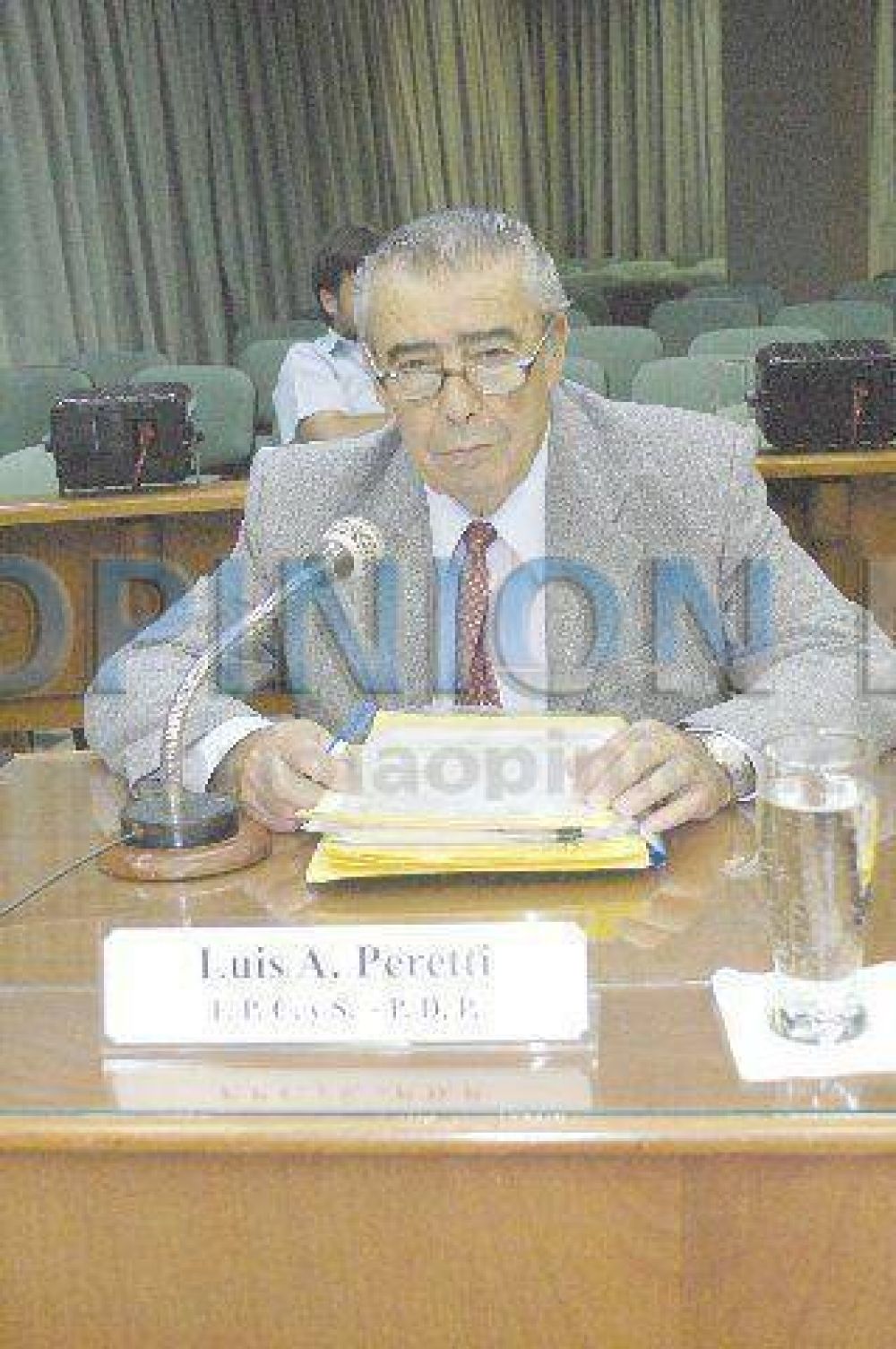 Para Peretti, la suba de tasa que se aprob� fue "excesiva"