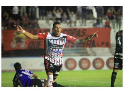 Patronato se impuso ante el Torito de Mataderos y pas� de fase