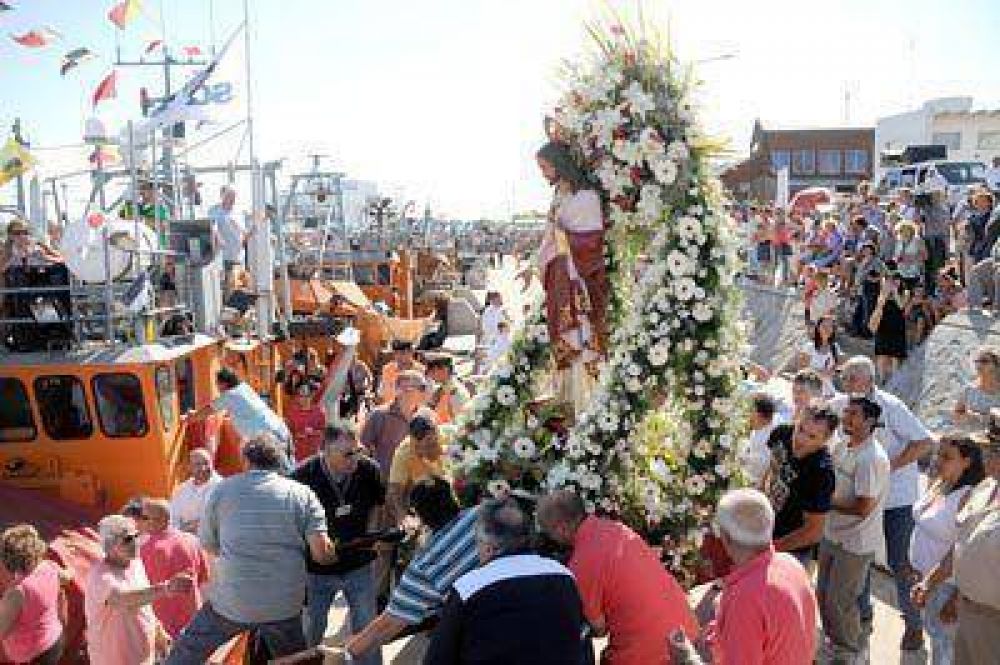Con el homenaje a San Salvador termin� la Fiesta de los Pescadores