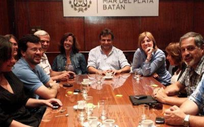 Tregua sellada: Pulti recibi� a la mesa del FpV de Mar del Plata