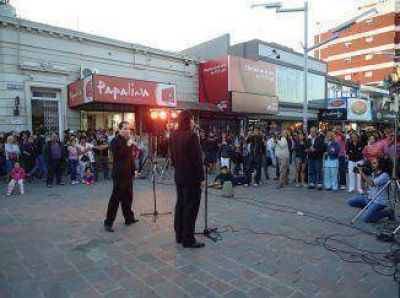 Contin�an los festejos por el aniversario de Florencio Varela