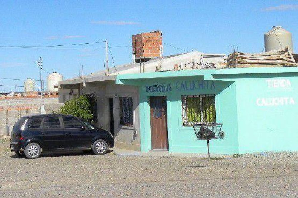 Tras golpear a su mujer se suicid� en el ba�o