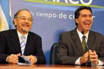 Sorprende a los medios nacionales el enroque de ministros