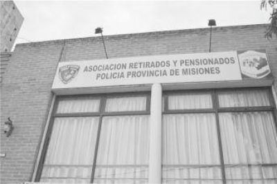 Turismo social para retirados y pensionados de la polic�a