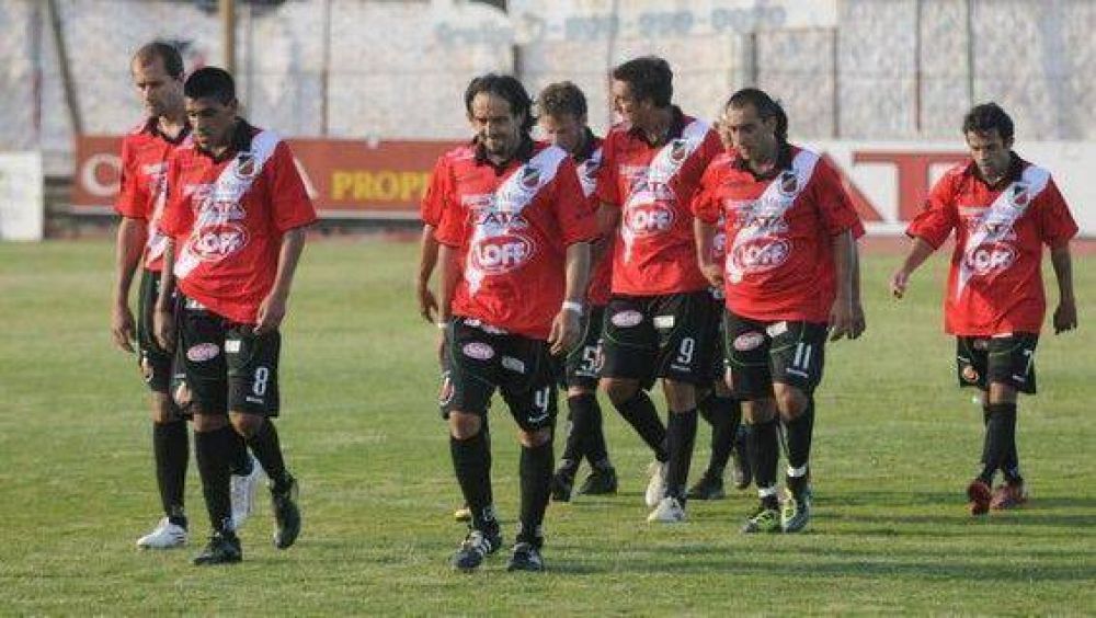 Maip� se trajo un valioso punto de Madryn
