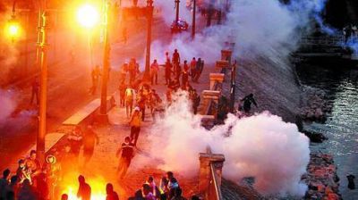 Escala la violencia en Egipto con 7 muertos y 630 heridos en un funeral