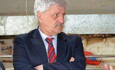 Andreotti reclam� nuevamente �una distribuci�n de fondos m�s justa�