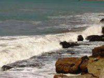 Apareci� el cuerpo sin vida de un hombre en Playa Grande