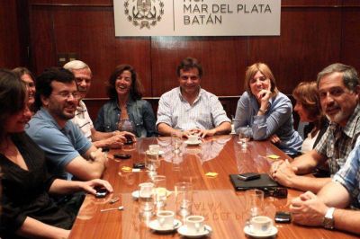 Pulti at� oficialmente con el Frente Para la Victoria