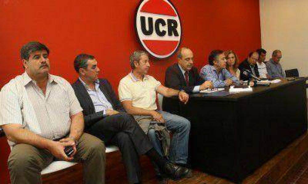 Los radicales le piden al Gobernador que plantee rediscutir la copartici�n federal