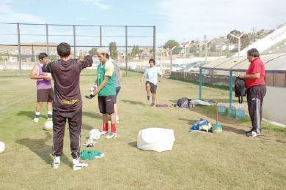 Estrella del Sur arranc� ganando