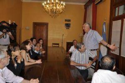 Funcionarios de Energ�a de la Naci�n recorrieron la plantas solares de San Juan