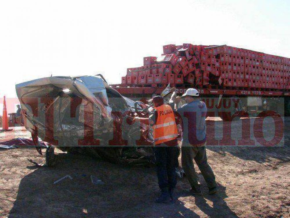 Familia juje�a muere en accidente de tr�nsito en Santiago del Estero