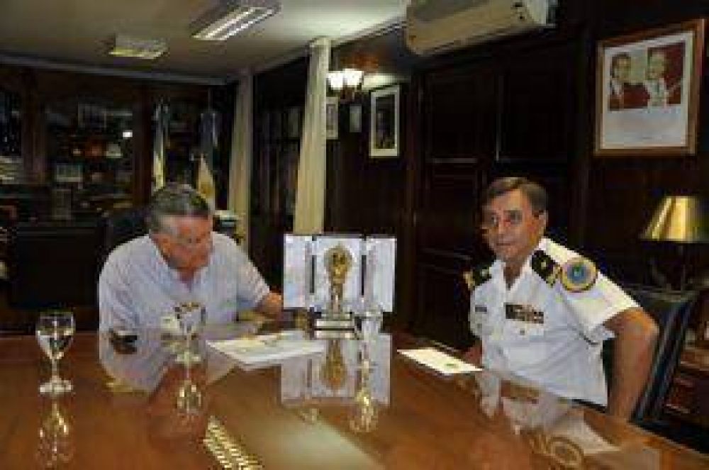 Polic�a Federal Regional: Nueva autoridad se reuni� con Gioja