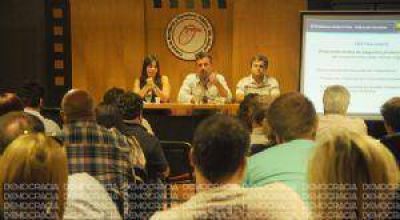 Se present� en Jun�n el programa �Entramados productivos locales"