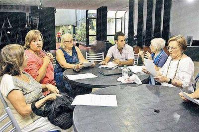 Universitario: crece preocupaci�n de socios ante asamblea crucial  