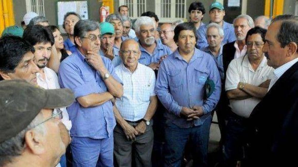 Alperovich visit� los Talleres de Taf� y confirm� la inversi�n