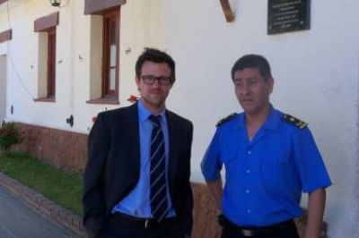 Provincia revisa las condiciones de trabajo en cada comisar�a