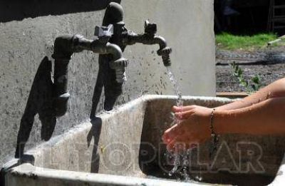 Piden extremar medidas en el consumo del agua corriente